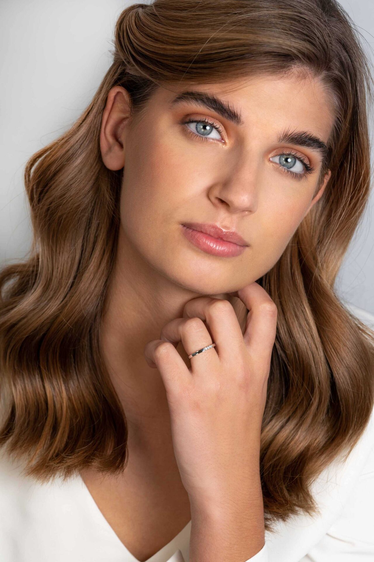 Zinzi zilveren gladde aanschuifring met zirconia’s