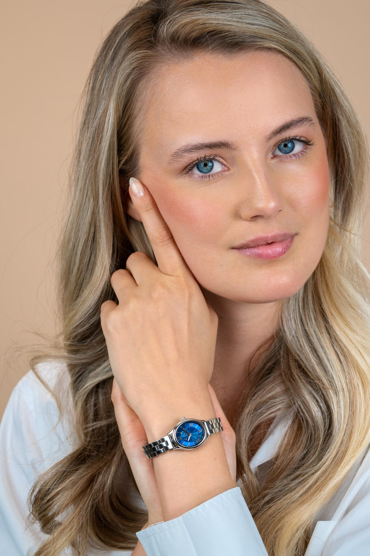 Zinzi Belle Ovale zilverkleurig horloge