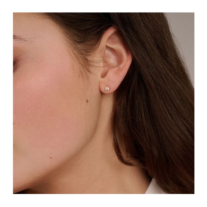 Oorknopjes met lab grown diamant