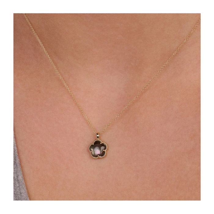 Collier met hanger van zwarte parelmoer